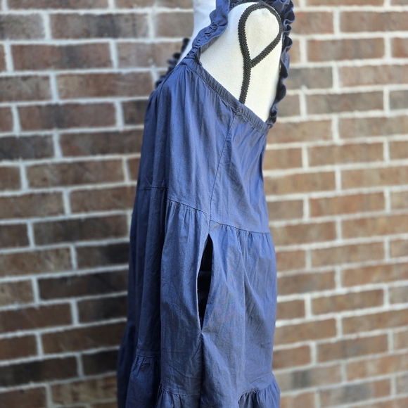 Italian-made Blue Sleeveless Midi Dress - Picture 6 of 8